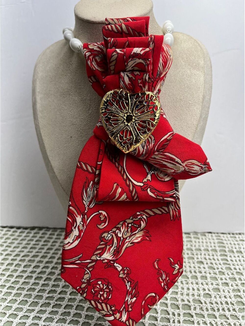#522 Neck Tie Necklace Bold Red Artsy With Vintage Filigree Heart Brooch